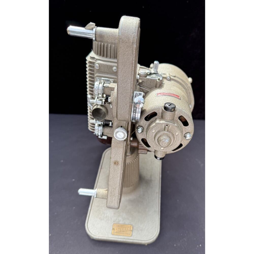 Vintage Revere Eight 8mm Film Projector Model 80 As Is Untested